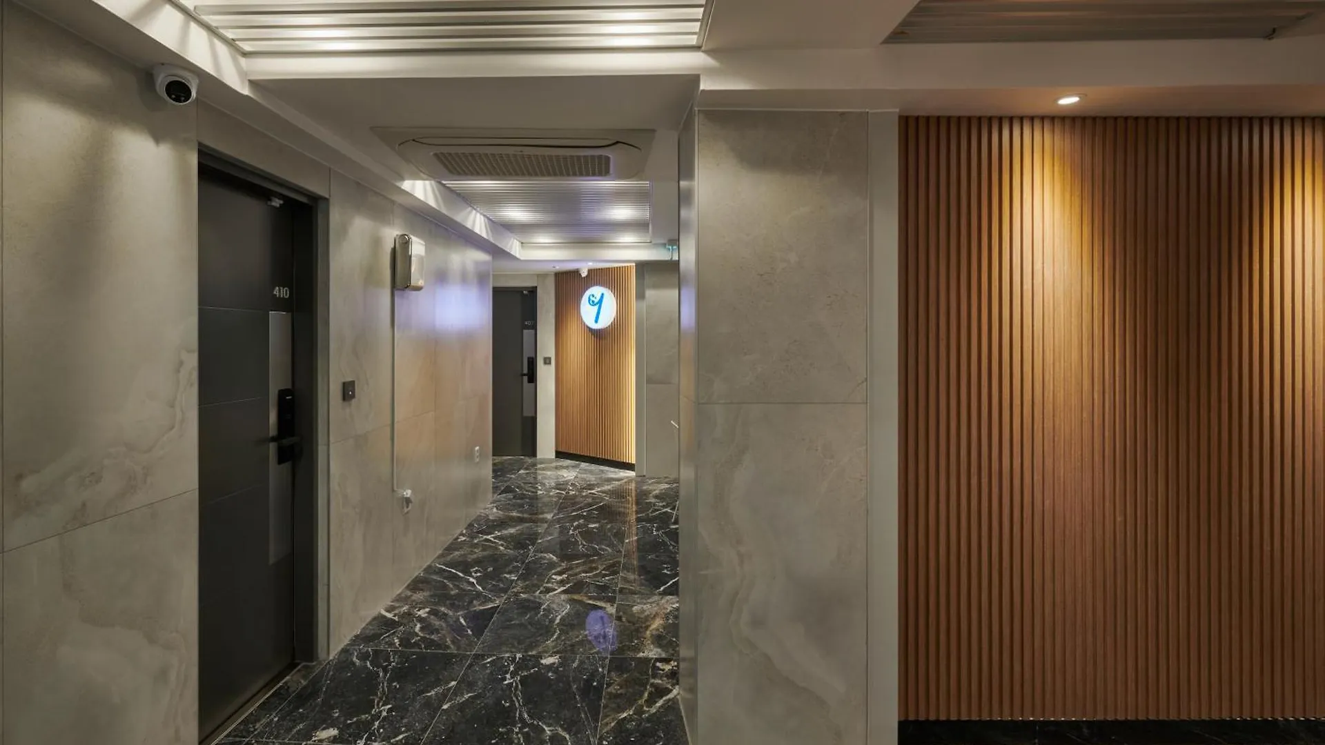 Eight Rest Hostel Jong-Ro Seoul 2*,  South Korea