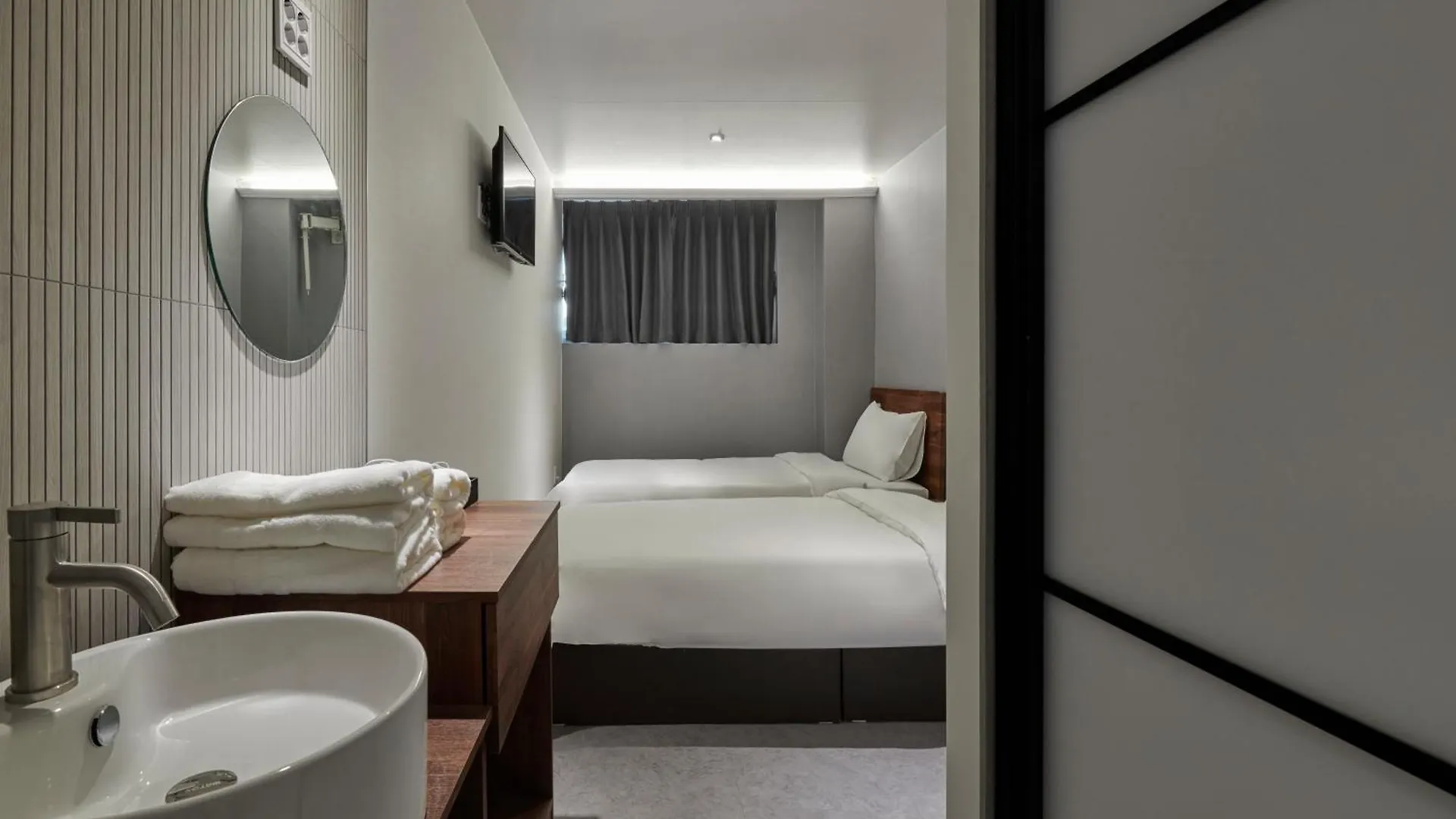 ** Hotel Eight Rest Hostel Jong-Ro Seoul South Korea